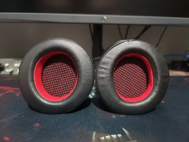 Dois pares de Almofadas para o Headset Edifier G4 (não é o Pro)