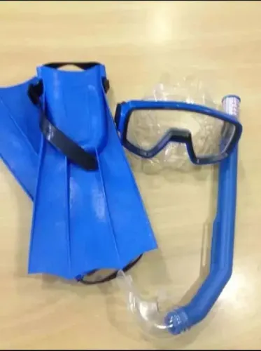 Kit de Mergulho - Máscara, Snorkel e Nadadeiras