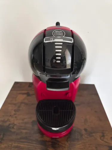 Cafeteira Dolce Gusto Nescafé