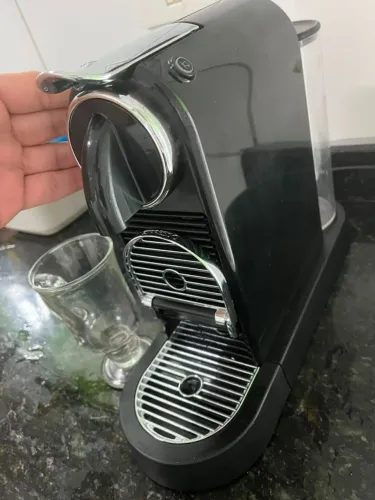 Cafeteira nespresso citiz