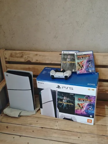Playstation 5 Slim com leitor de disco