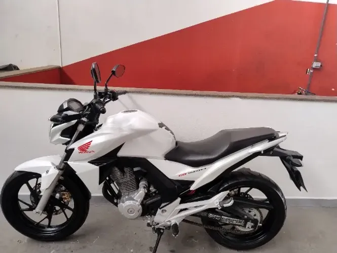 Cb Twister - 2016 - Bonita moto 