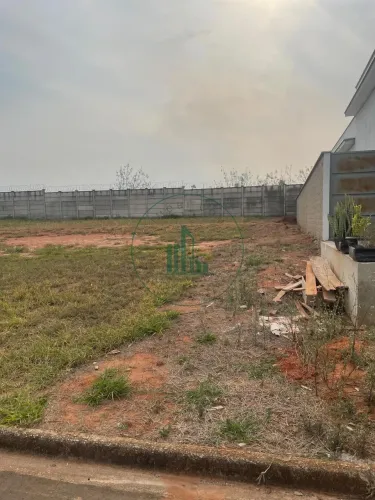 Lote / Terreno em Conjunto Residencial Vitorio Cezarino - Rio das Pedras