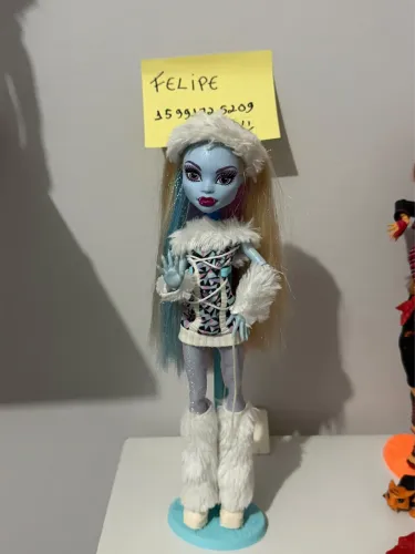 Monster High Abbey Básica G1