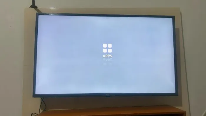 SMART TV 43
