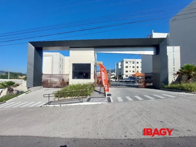 Excelente Apartamento 2 dormitório(s) em Bom Viver - Biguaçu