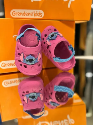 Crocs stich baby