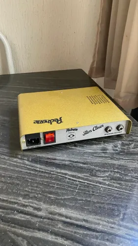 Amplificador Slim clean Pedrone