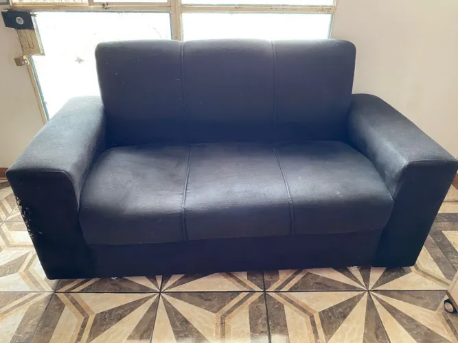 Sofá Preto 3 lugares