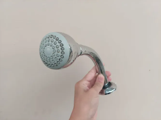 Ducha em inox articulada