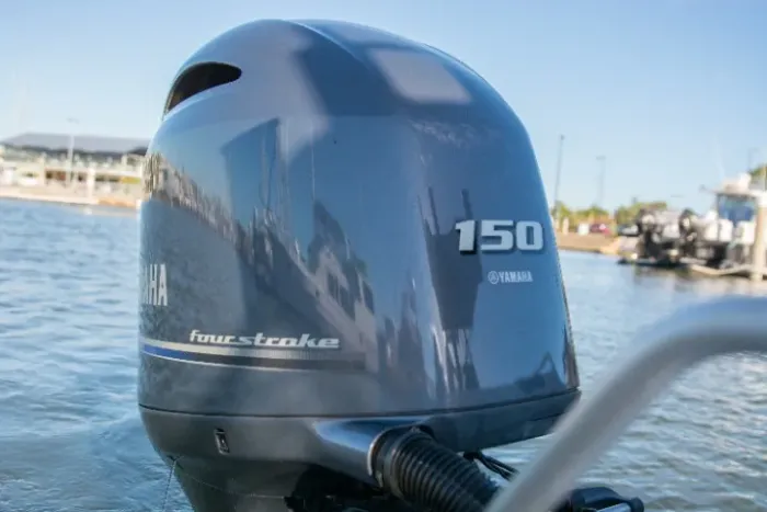 Yamaha 150HP Comando Cinza - Motor De Popa