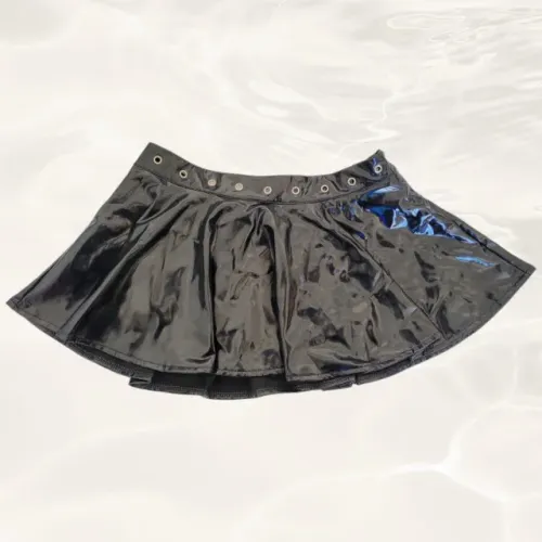 mini saia preta holografica couro pu latex ilhos gotica
