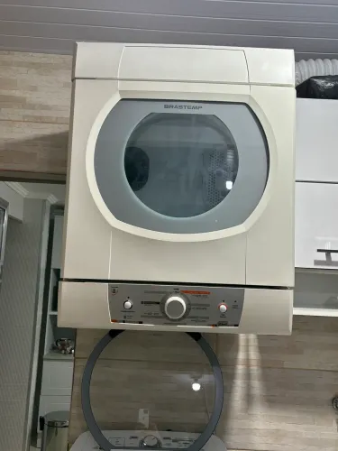 Secadora Brastemp parede