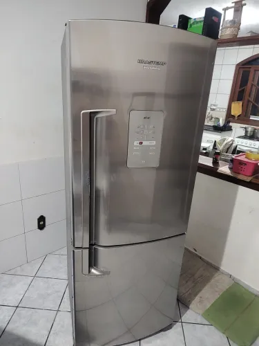 Geladeira Frost Free 450L Brastemp ( 3 meses de garantia)