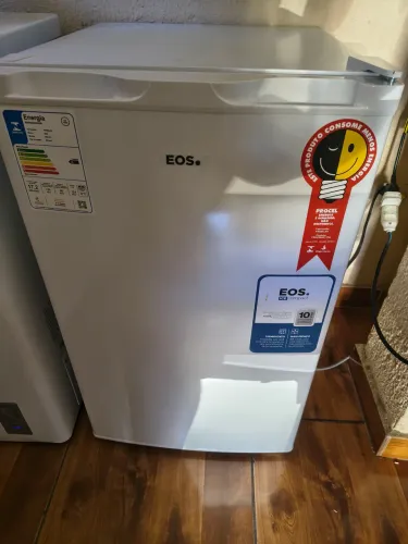 Geladeira EOS 124L Ice COMPACT