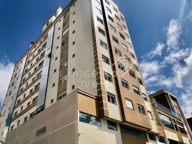 Edifício Premiere - Centro - Apartamento Semimobiliado