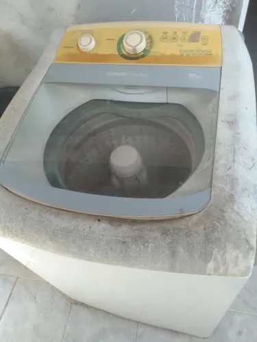 Máquina de lavar roupas para retirada de pecas