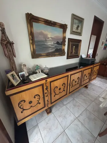 Balcão Buffet em Madeira Legítima (3,00mx0,50m) com Detalhes Entalhados