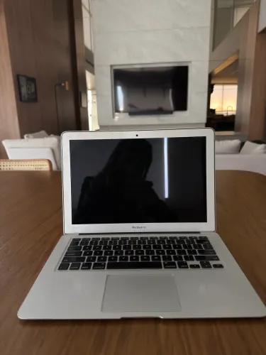 MacBook Air 13? Apple 