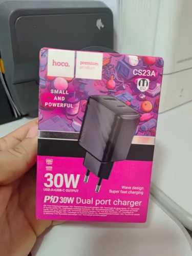 Carregador hoco 30W