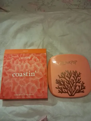 Iluminador ColourPop Coastin