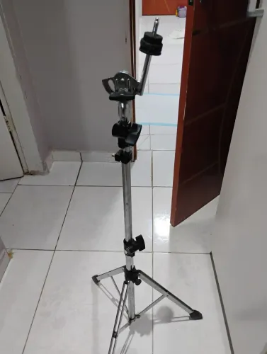 Estante de prato de bateria ou percussão 