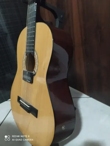 Violão Accord