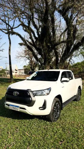 Toyota Hilux CD SR 4X4 2.8 TDI Diesel Aut. 2024