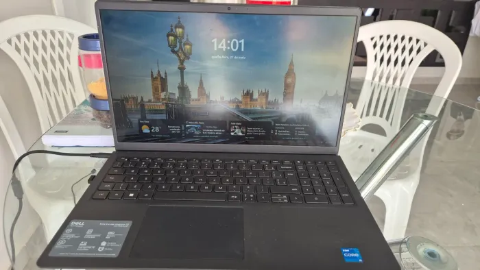 Notebook Dell inspiron 15 i120k-SSD 512GB RAM 8GB ideal para estudos,trabalhos entre outro