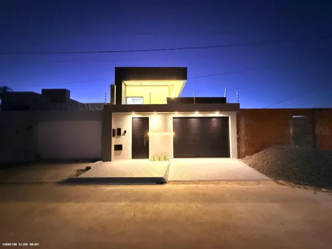 Casa para Venda em Guanambi, Ipanema, 3 dormitórios, 1 suíte, 2 banheiros, 1 vaga
