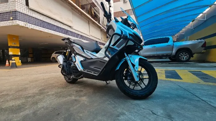 SCOOTER ADV HONDA 150 CC