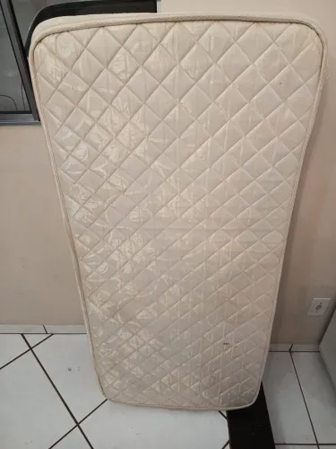 Colchão Infantil com elevação anti refluxo D18 129 x 63cm - Usado