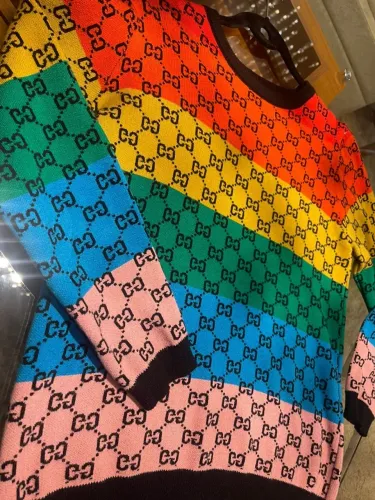 Suéter cardigã Gucci unissex