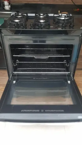 Maravilhoso Fogão Electrolux 5 bocas (pouco tempo de uso)