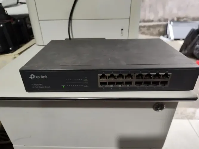 Switch 16 Portas GigaBit TL SG1016D - TP Link