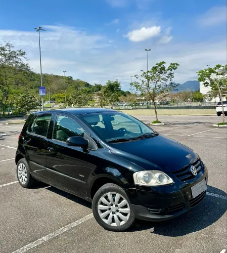 Volkswagen Fox Plus 1.0mi/ 1.0mi Total Flex 8V 4P 2010