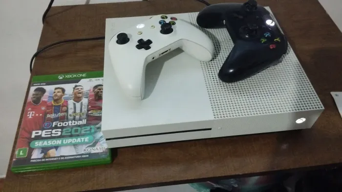 Vendo Xbox one s