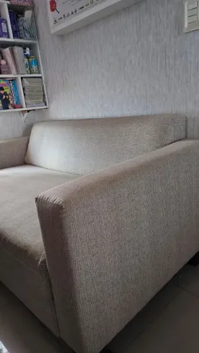 Sofá pequeno 