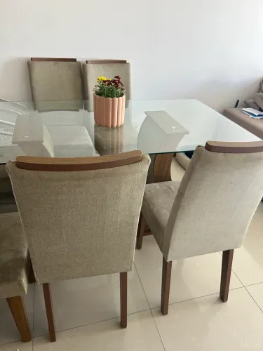 Mesa 6 cadeiras