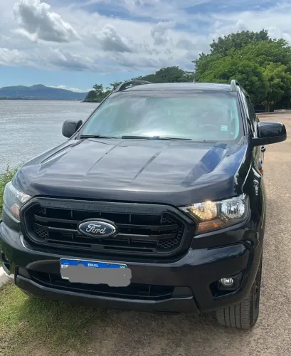 Ford Ranger Black 2.2 4X2 CD Diesel AUT 2023
