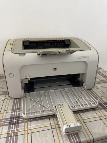 Vende-se impressora HP LaserJet P1005