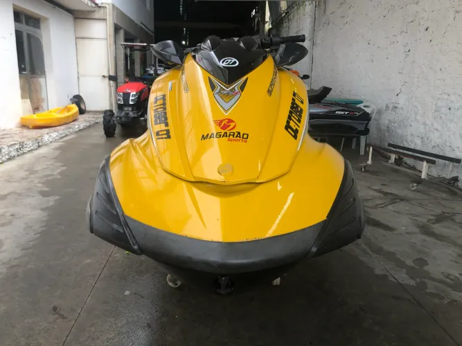 Jet ski sho fzr