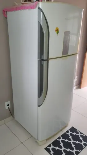 Geladeira 470L,divido no cartão.