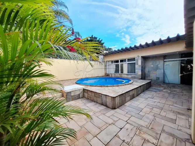 Casa sobrado de 403m² com piscina para locação e venda - Jardim Sumaré