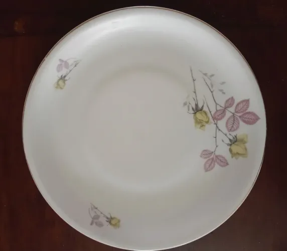 Prato porcelana Real