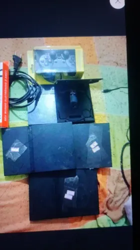 4 Playstation 2 slim