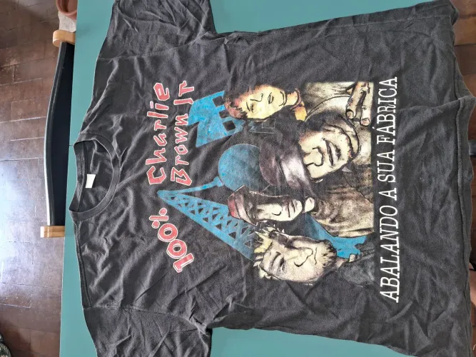 Camiseta Charlie Brown Jr