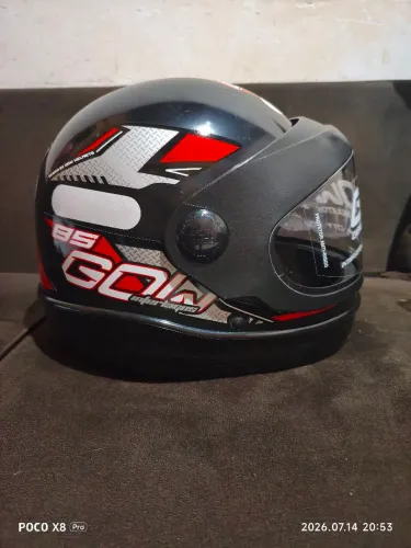 Vendo capacete novo