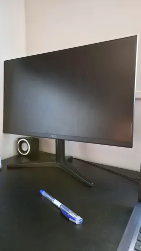 Monitor 22"