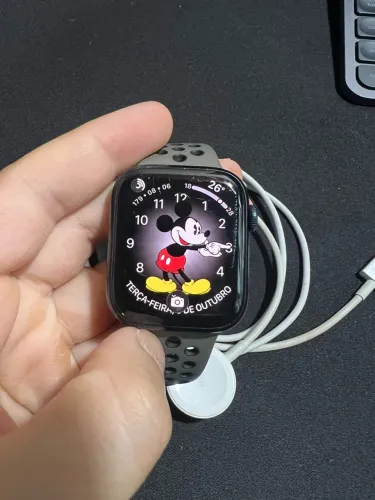 Apple Watch Series 8 45mm GPS